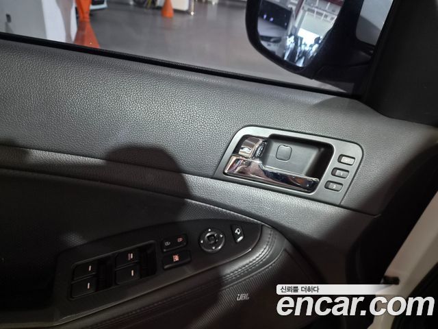 Kia K5 2012 — photo 15