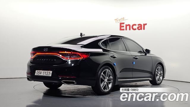 Hyundai Grandeur 2017 — photo 2