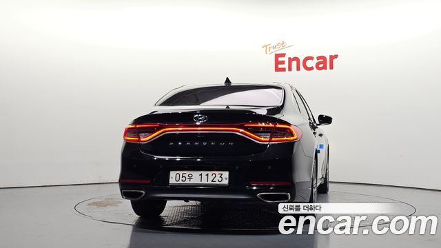 Hyundai Grandeur 2017 — photo 4