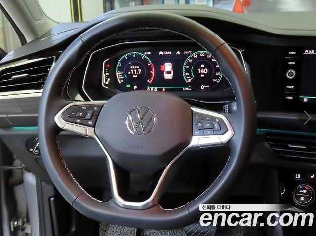 Volkswagen Jetta 2024 — photo 8