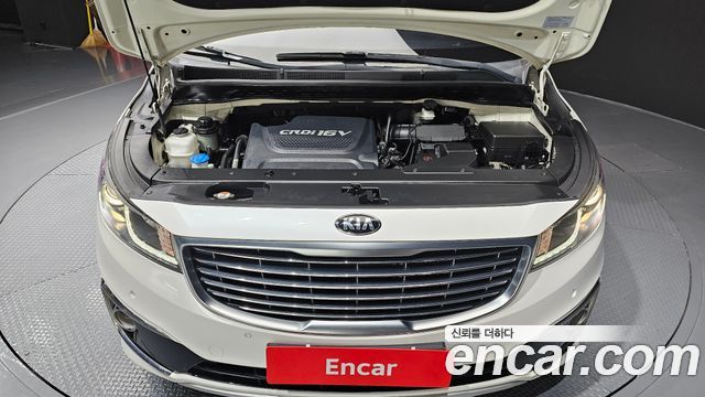 Kia Canival 2017 — photo 6