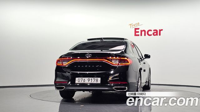 Hyundai Grandeur 2018 — photo 4