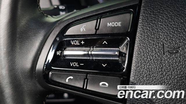 Hyundai Grandeur 2018 — photo 16