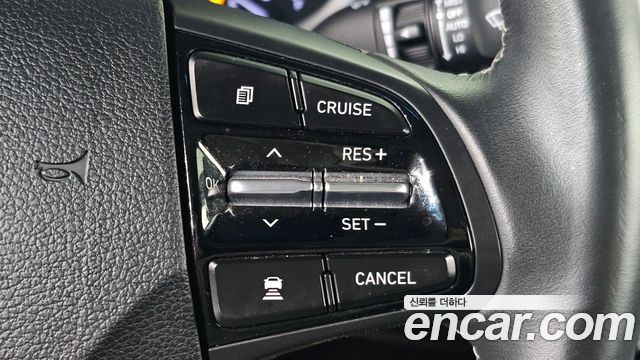 Hyundai Grandeur 2018 — photo 17