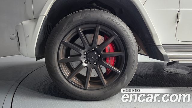 Mercedes-Benz G-Class 2020 — photo 5