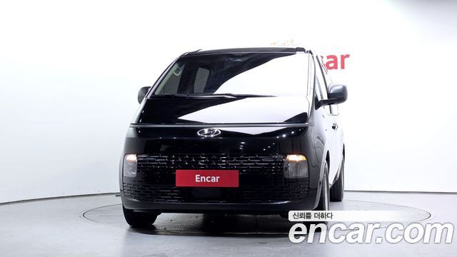 Hyundai Staria 2022 — photo 3