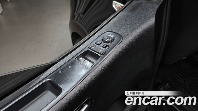 Hyundai Staria 2022 — photo 27