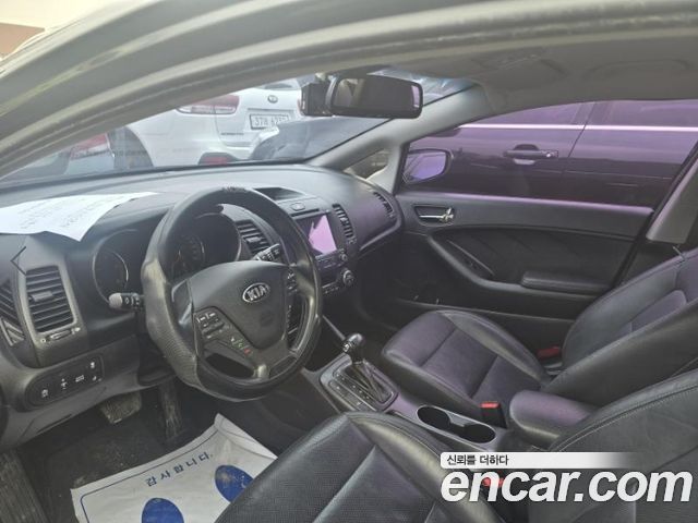 Kia K3 2014 — photo 3