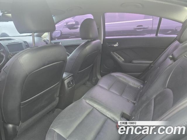 Kia K3 2014 — photo 4