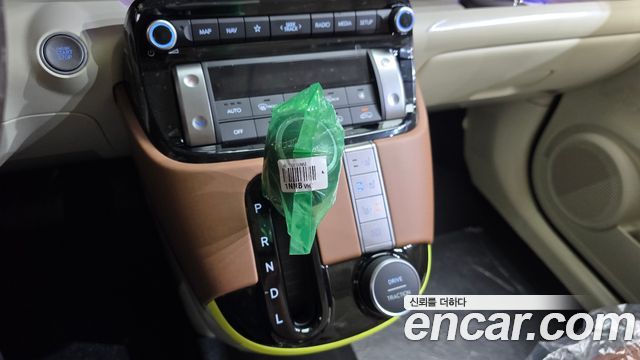 Hyundai Casper 2027 — photo 9