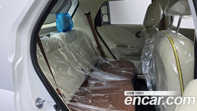 Hyundai Casper 2027 — photo 11