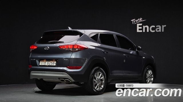 Hyundai Tucson 2018 — photo 2