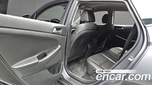 Hyundai Tucson 2018 — photo 16