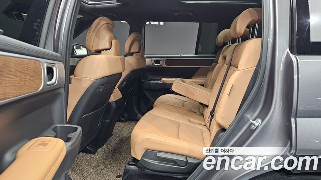 Hyundai Santafe 2024 — photo 17