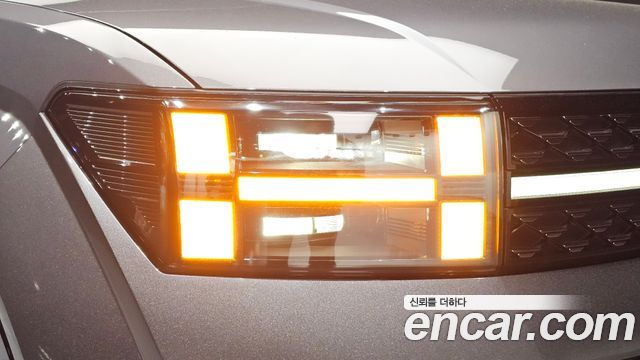 Hyundai Santafe 2024 — photo 8