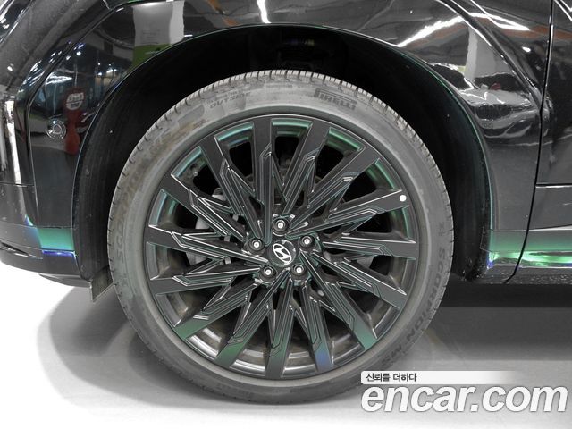 Hyundai Santafe 2025 — photo 5
