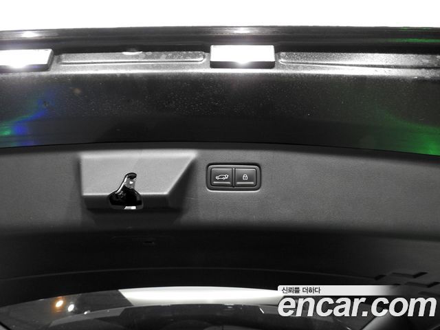 Hyundai Santafe 2025 — photo 11