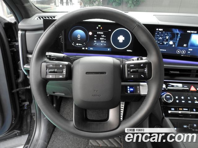 Hyundai Santafe 2025 — photo 13