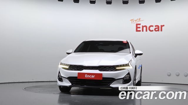 Kia K5 2023 — photo 3