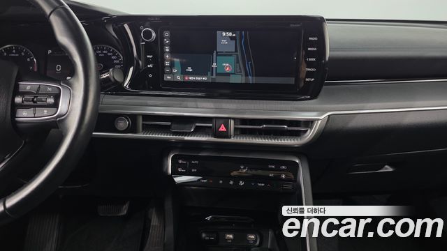 Kia K5 2023 — photo 19