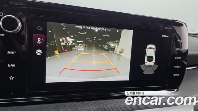 Kia K5 2023 — photo 21