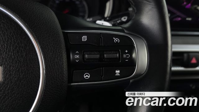Kia K5 2023 — photo 22