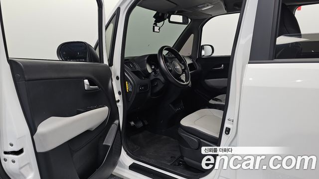 Kia RAY 2023 — photo 13