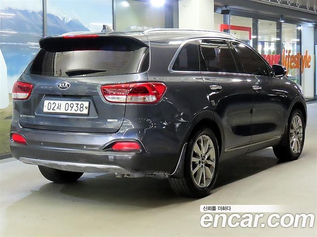 Kia Sorento 2016 — photo 4