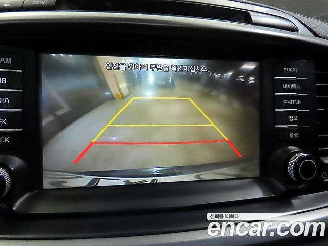 Kia Sorento 2016 — photo 13