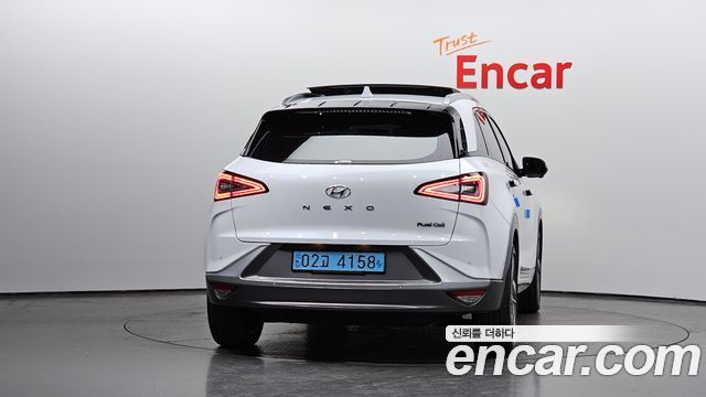Hyundai Nexo 2023 — photo 4