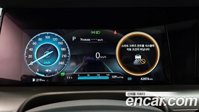 Hyundai Nexo 2023 — photo 11