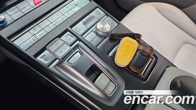 Hyundai Nexo 2023 — photo 12