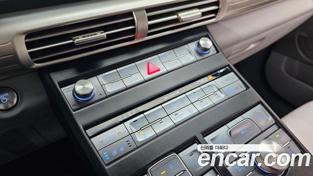 Hyundai Nexo 2023 — photo 32