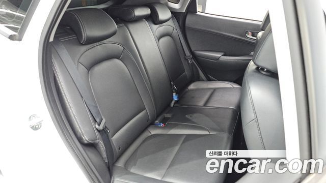 Hyundai Kona 2018 — photo 23