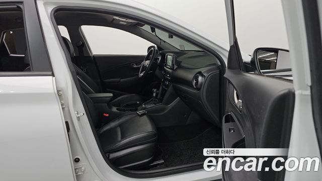 Hyundai Kona 2018 — photo 24