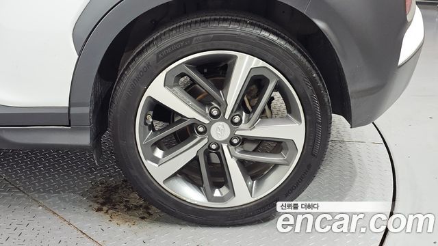 Hyundai Kona 2018 — photo 7