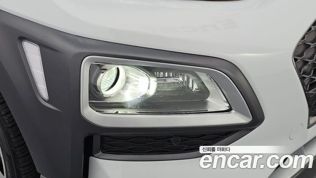 Hyundai Kona 2018 — photo 8