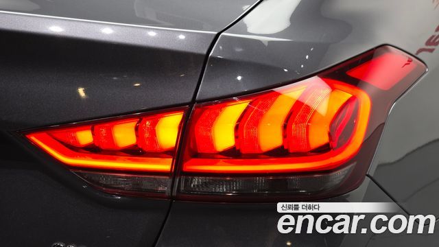 Hyundai Genesis 2016 — photo 9