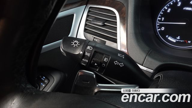 Hyundai Genesis 2016 — photo 29