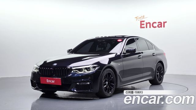 BMW 5-Series 2018 — photo 1