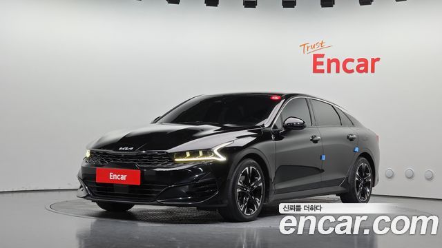 Kia K5 2023 — photo 1