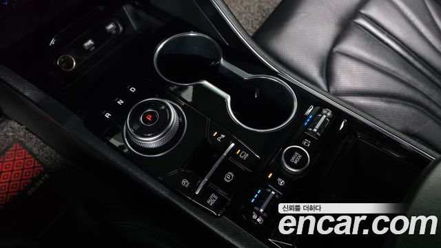 Kia K5 2023 — photo 9