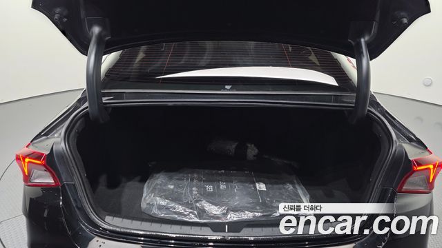 Kia K5 2023 — photo 20