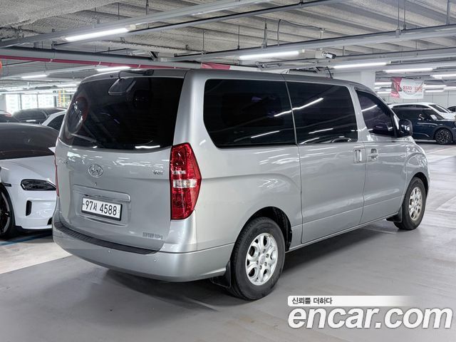 Hyundai Starex 2015 — photo 7