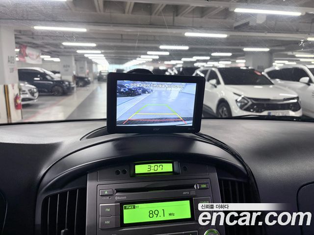 Hyundai Starex 2015 — photo 13