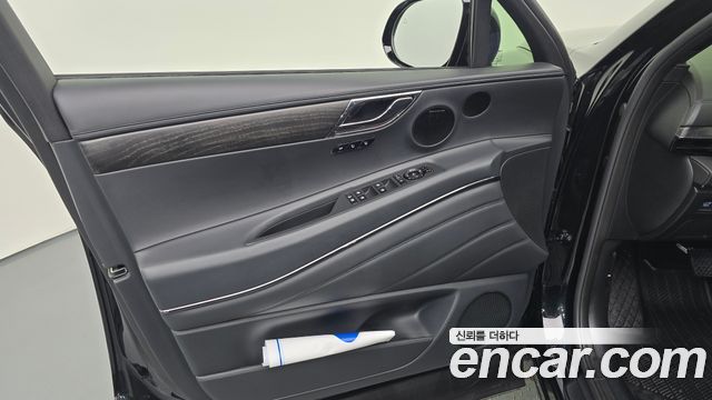 Genesis GV80 2025 — photo 14