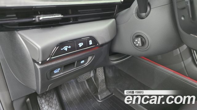 Genesis GV80 2025 — photo 28
