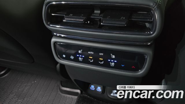 Genesis GV80 2025 — photo 33