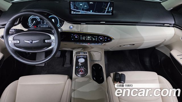 Genesis GV70 2023 — photo 10