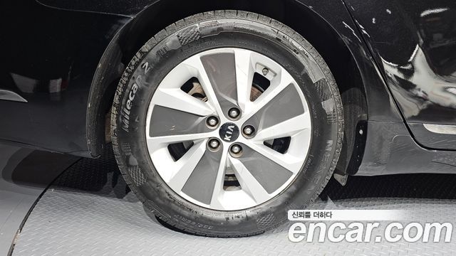 Kia K7 2017 — photo 5